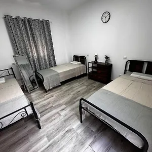  Сasa de vacaciones Amplia Casa Entera Con Patio Y Terraza Familia Y Grupo De Amigos